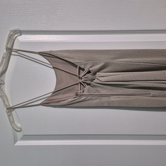 Elegant Beige Spaghetti Strap Prom Dress‎ - Picture 4 of 5